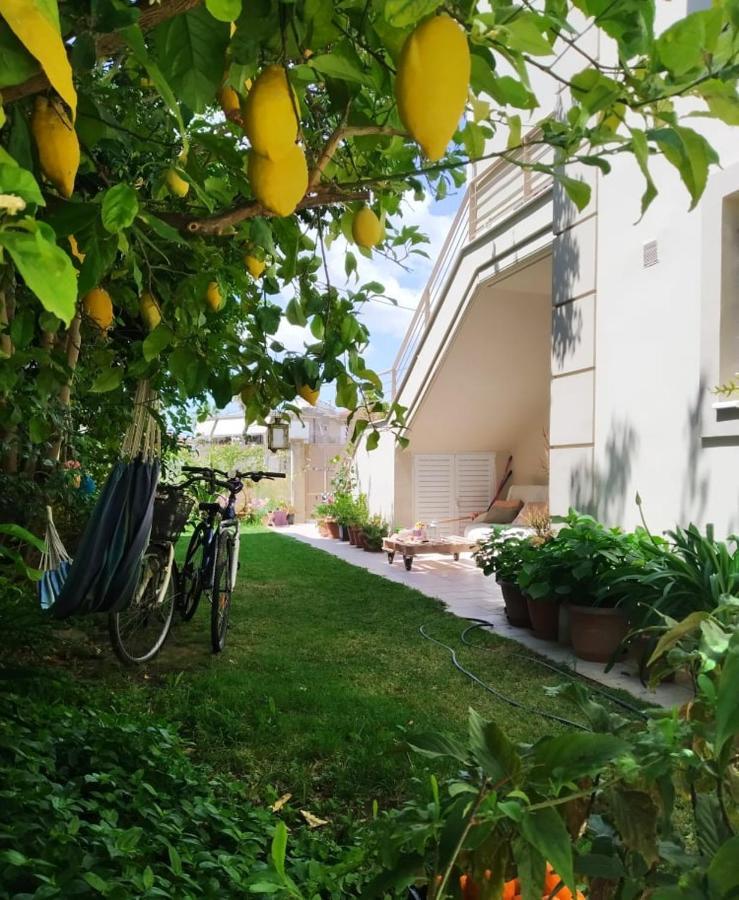 Xrysa'S Garden Apartment Missolonghi Exterior photo